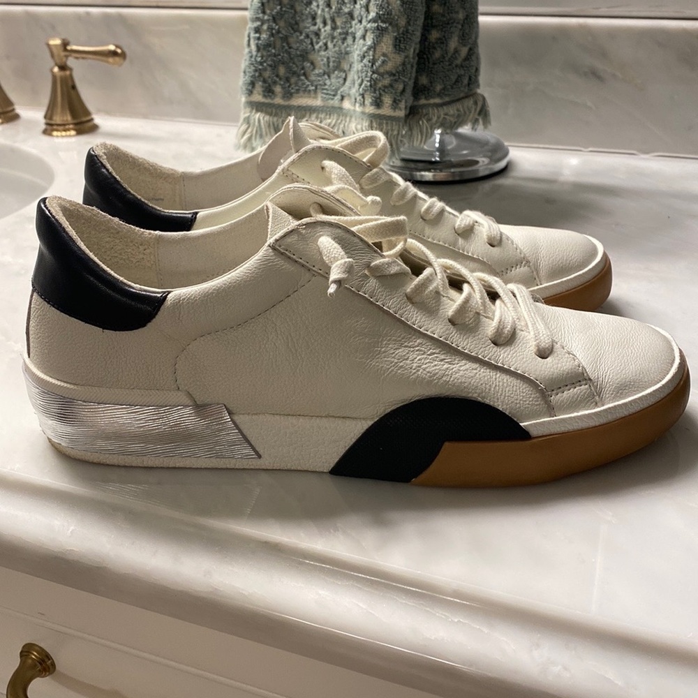 Dolce Vita Zina Sneakers